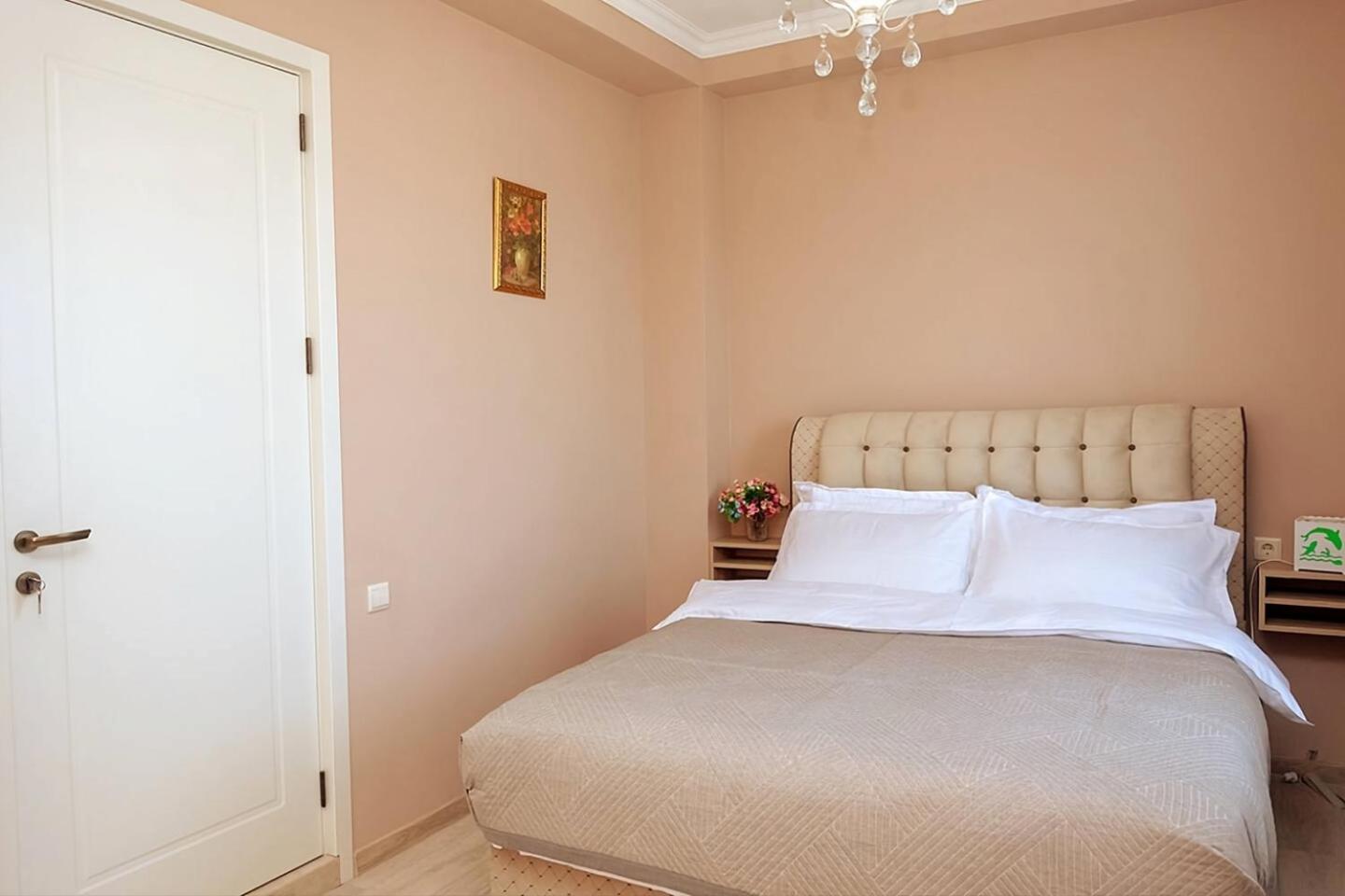 Hotel Tbilisi Mare Esterno foto